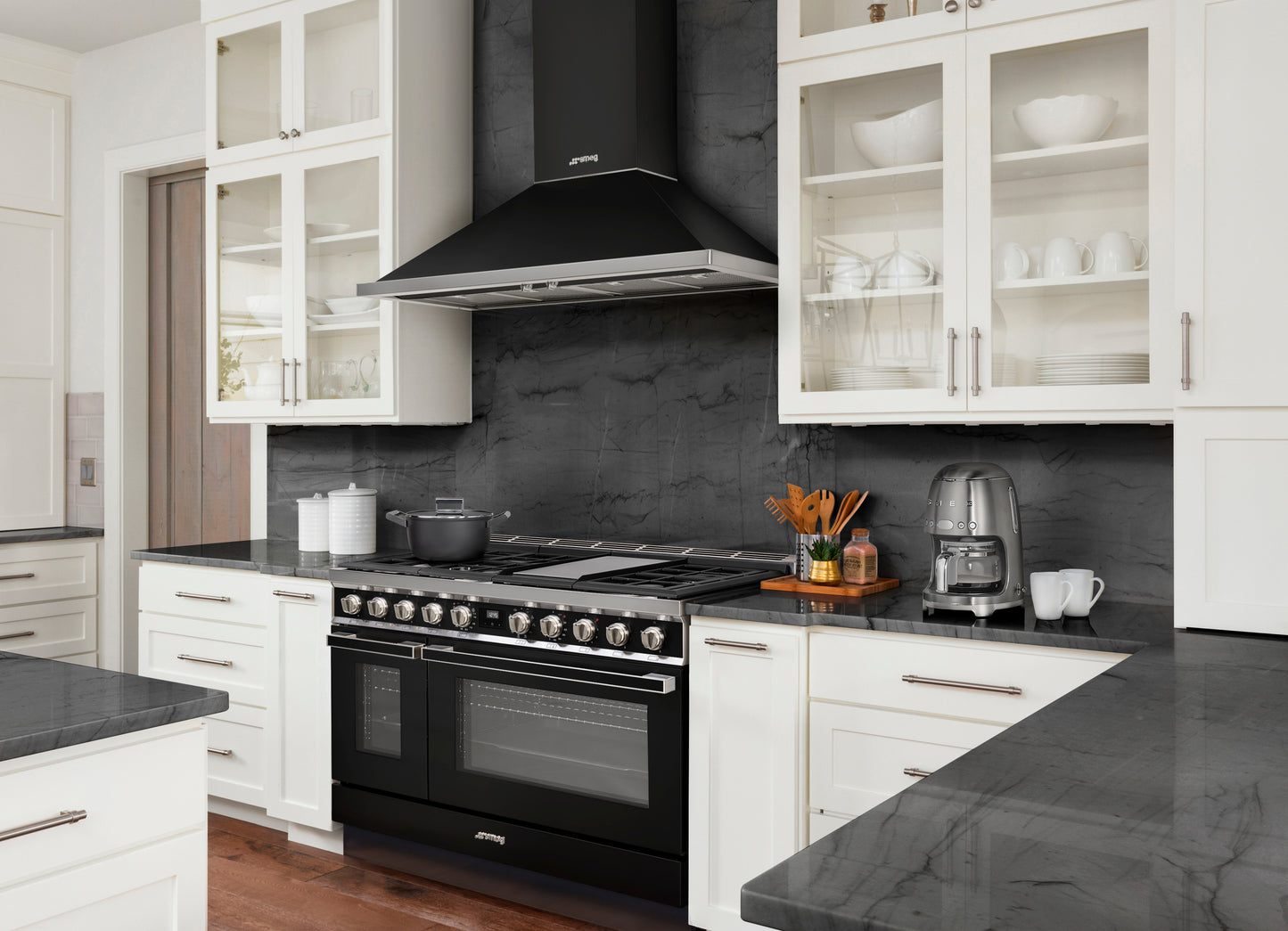 Portofino 48" Range - DUAL FUEL - Black