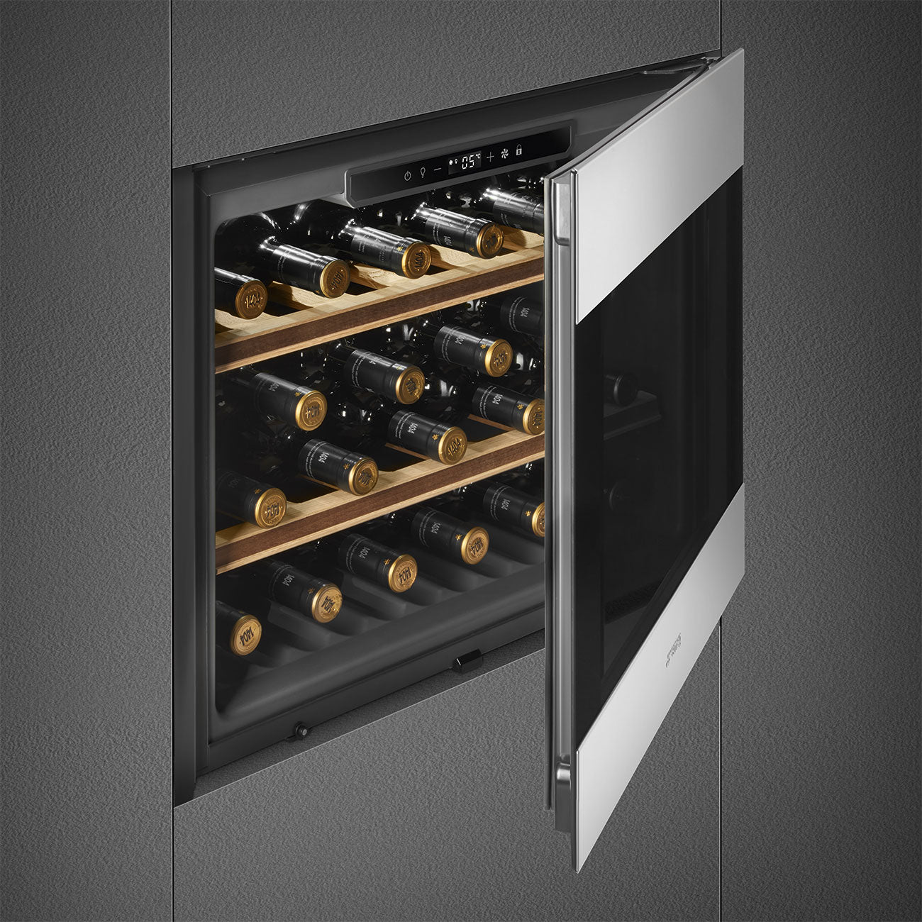 Classic 24" B/I 21 Bottle Wine Cooler, RIGHT HINGE