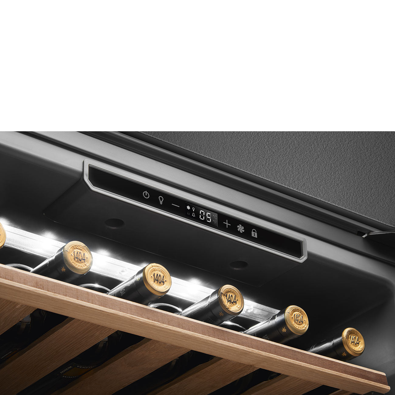 Classic 24" B/I 21 Bottle Wine Cooler, RIGHT HINGE