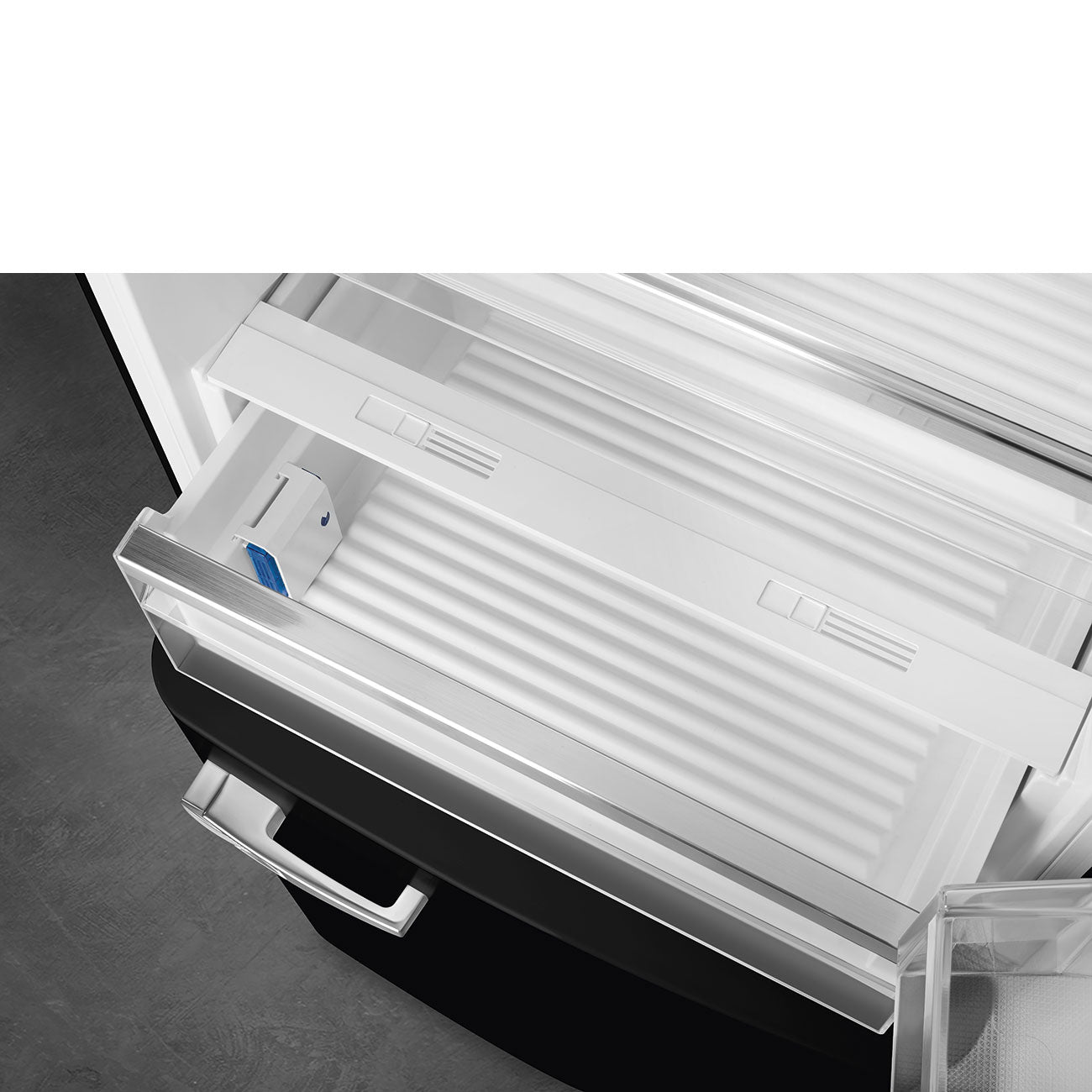 FAB38 Fridge - Black (Right Hinge)