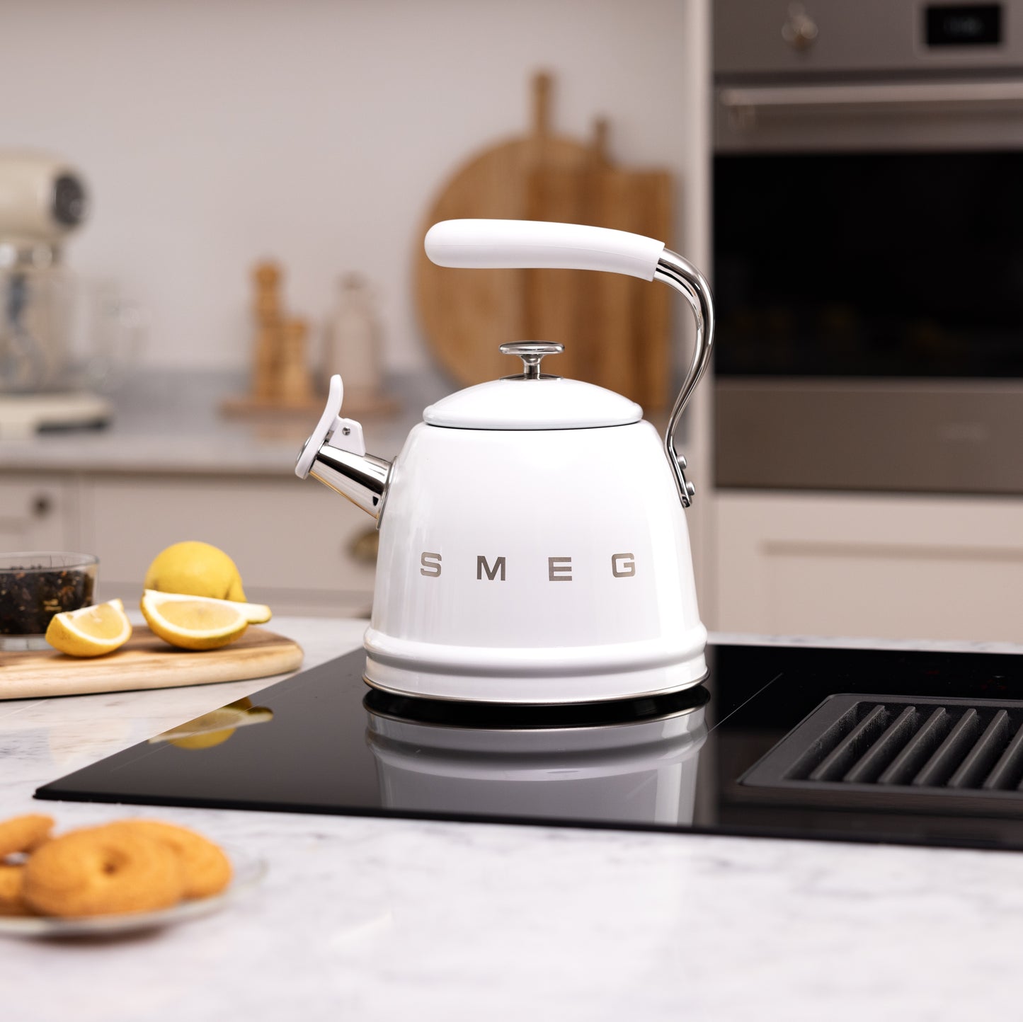 Whistling Kettle 2.3L-White