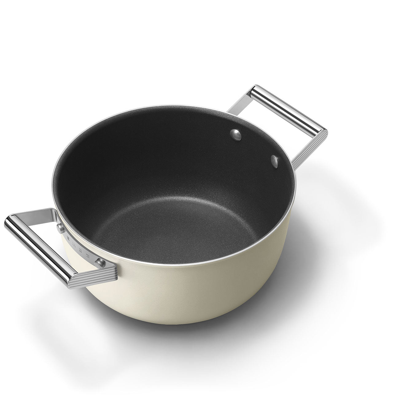 24cm Casserole Dish with Lid - Cream