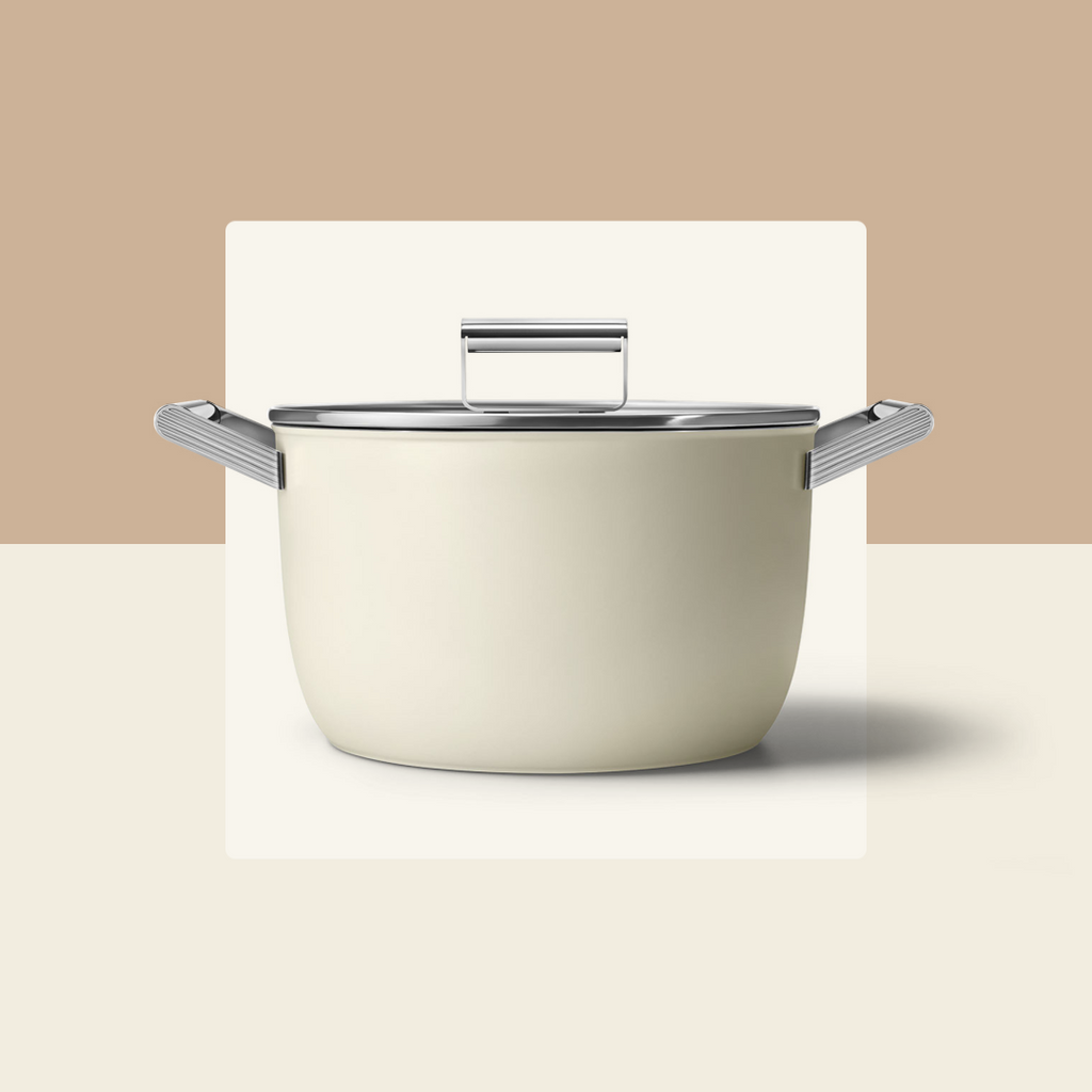 SMEG Casserole with Lid 24cm (Cream)