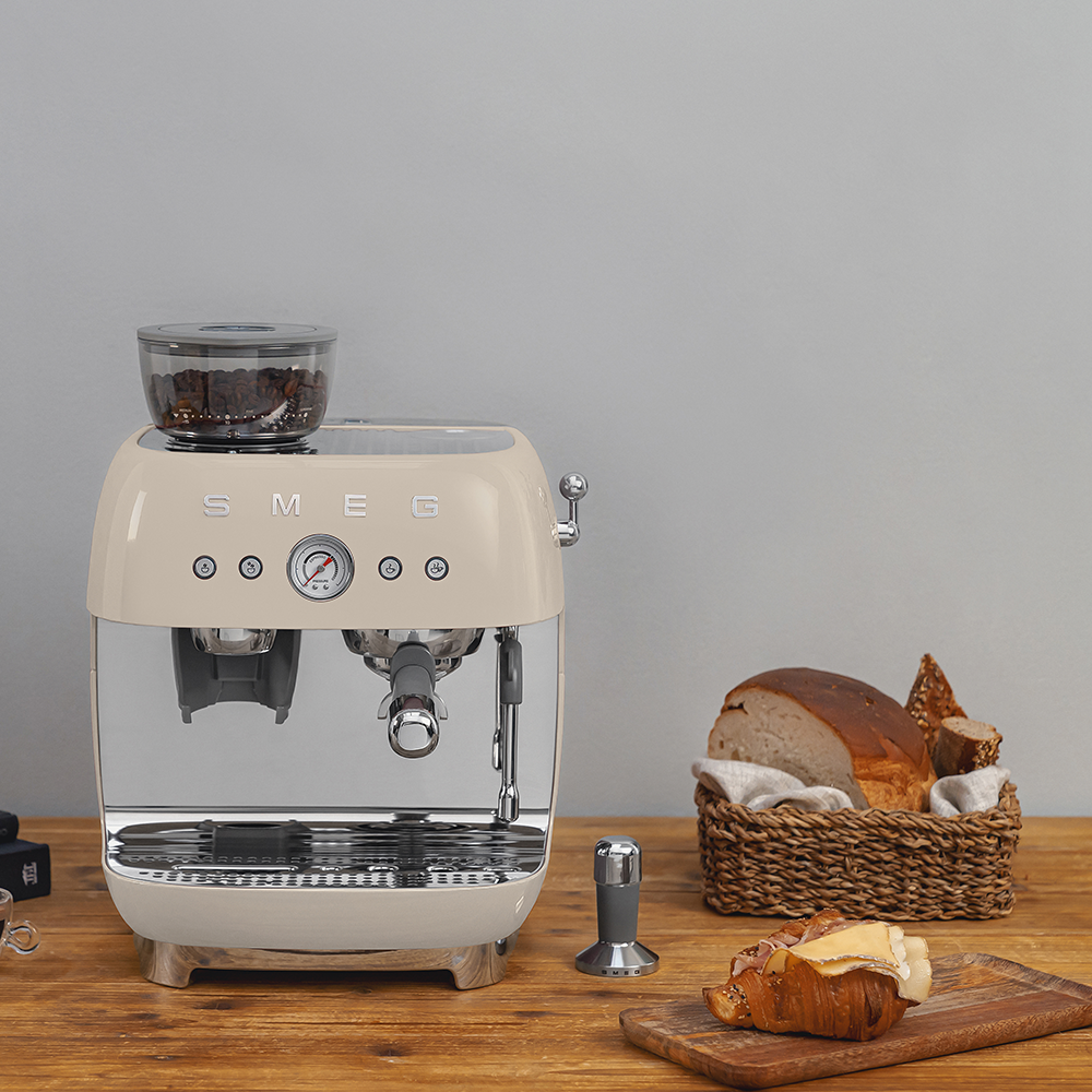 Manual Espresso Coffee Machine with Coffee Grinder - Cream