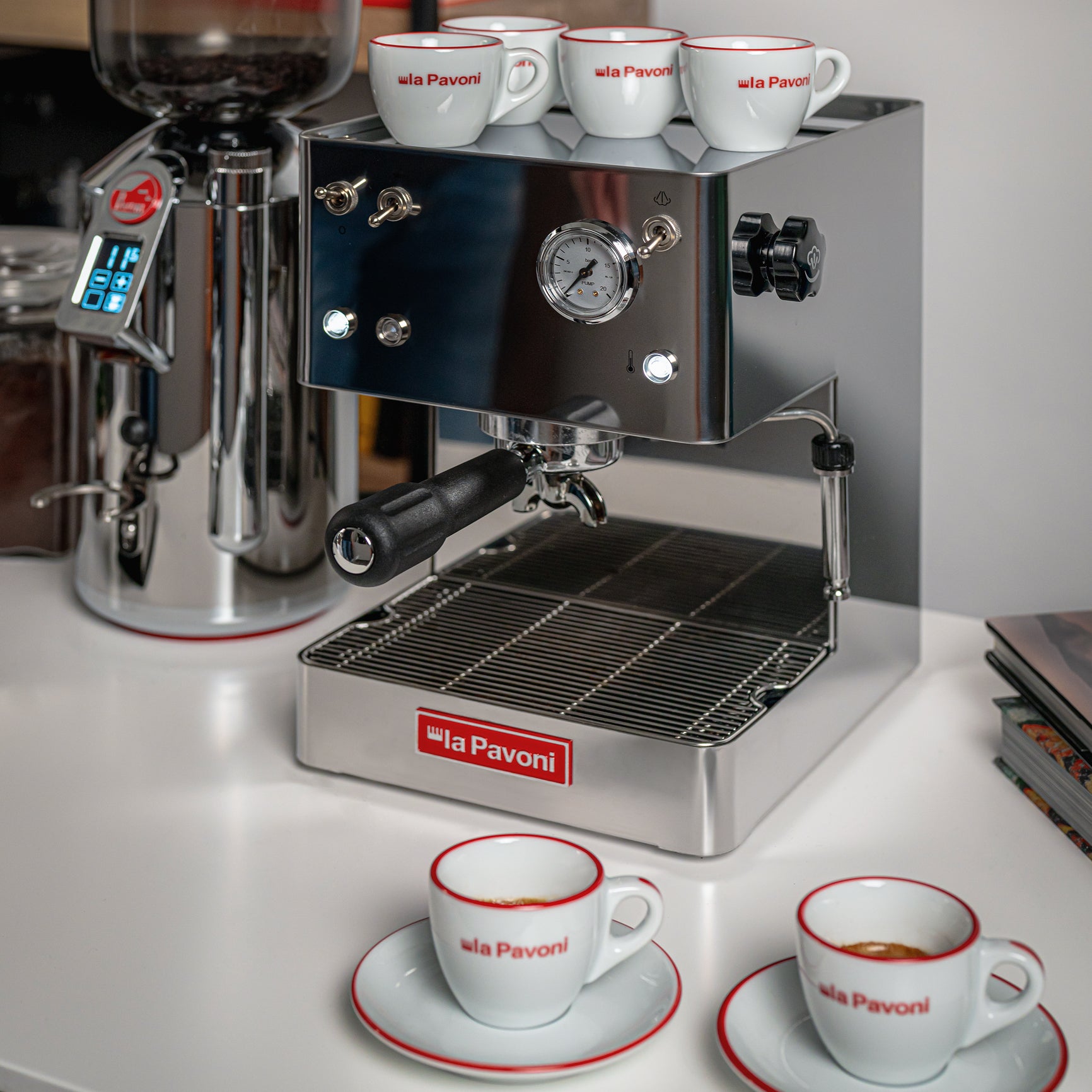La Pavoni Casa Bar Manual Espresso Machine (Stainless Steel)