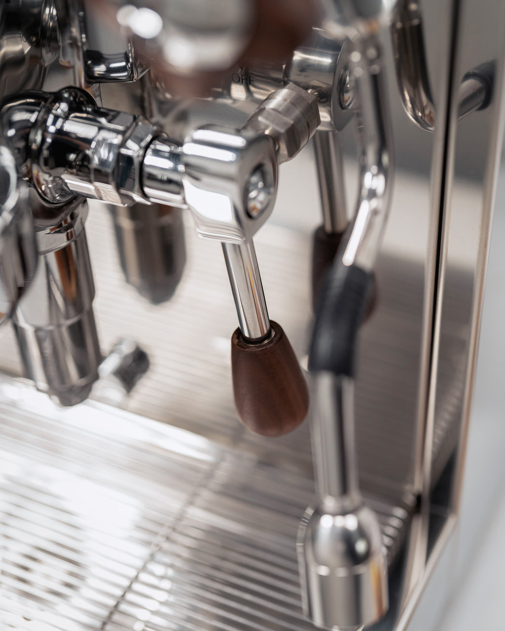 La Pavoni Cellini Classic Semi-Pro Espresso Machine (Stainless Steel)