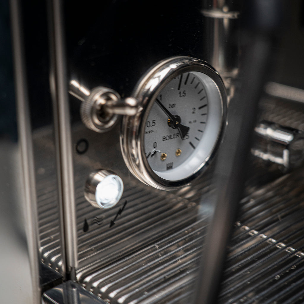 La Pavoni Cellini Evolution Semi-Pro Espresso Machine (Stainless Steel)