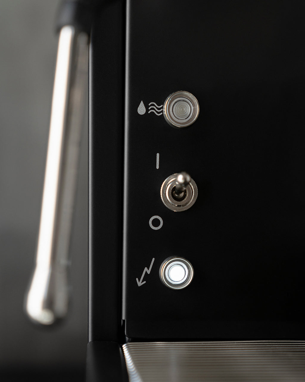 La Pavoni Mini Cellini Nera Semi-Pro Espresso Machine (Matte Black)