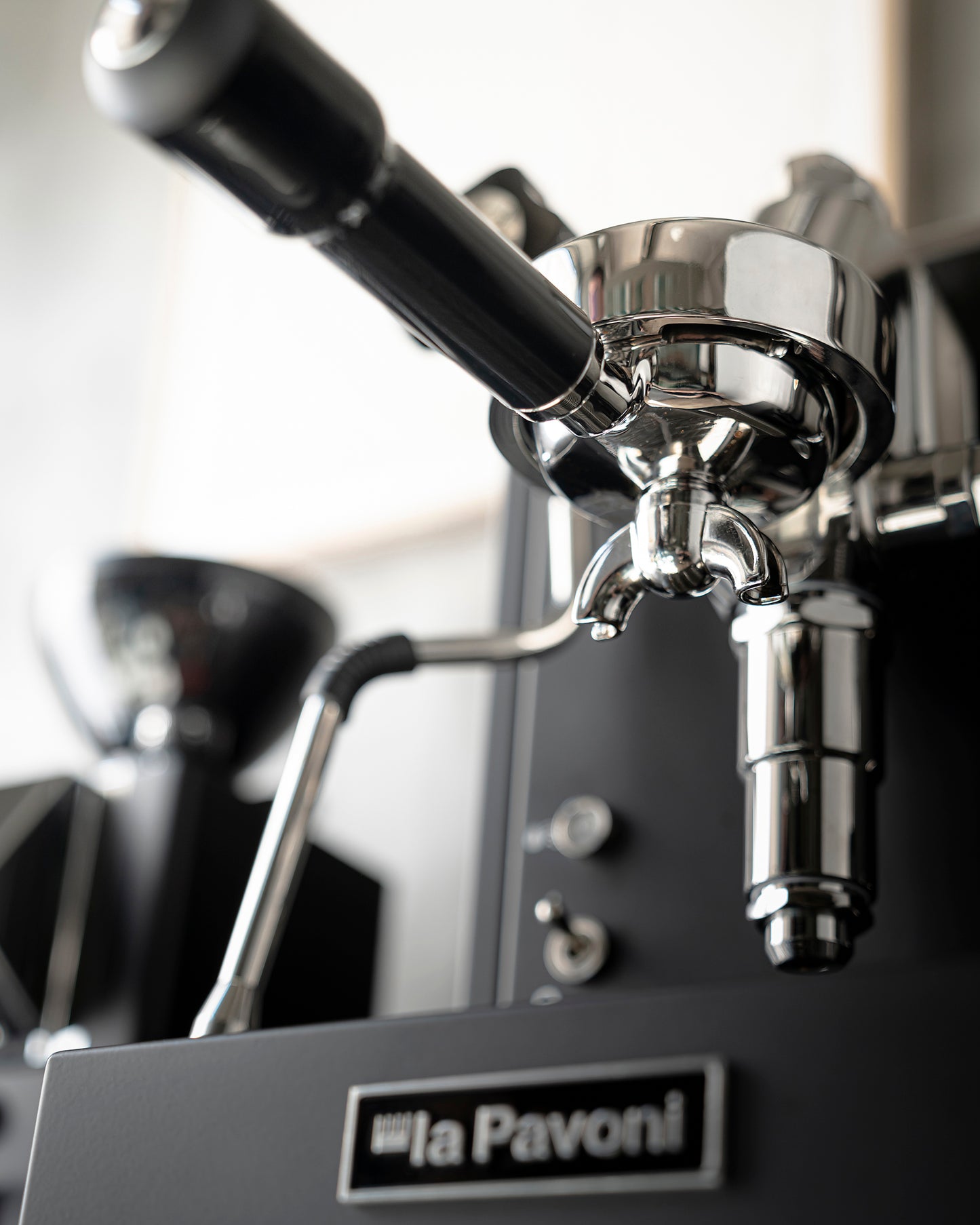 La Pavoni Mini Cellini Nera Espresso Machine Black - LPSMCB01US