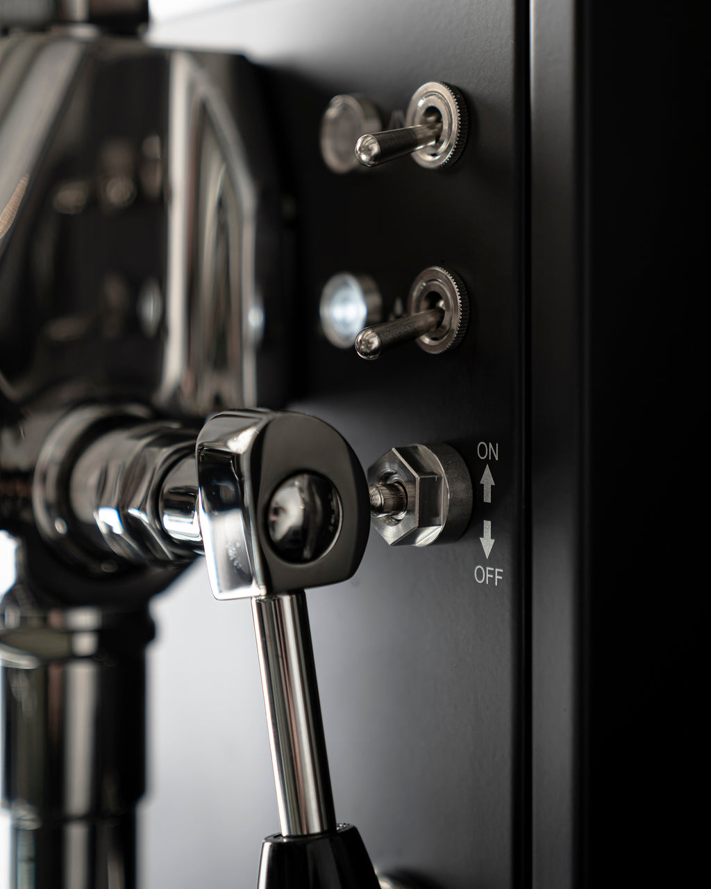 La Pavoni Mini Cellini Nera Semi-Pro Espresso Machine (Matte Black)