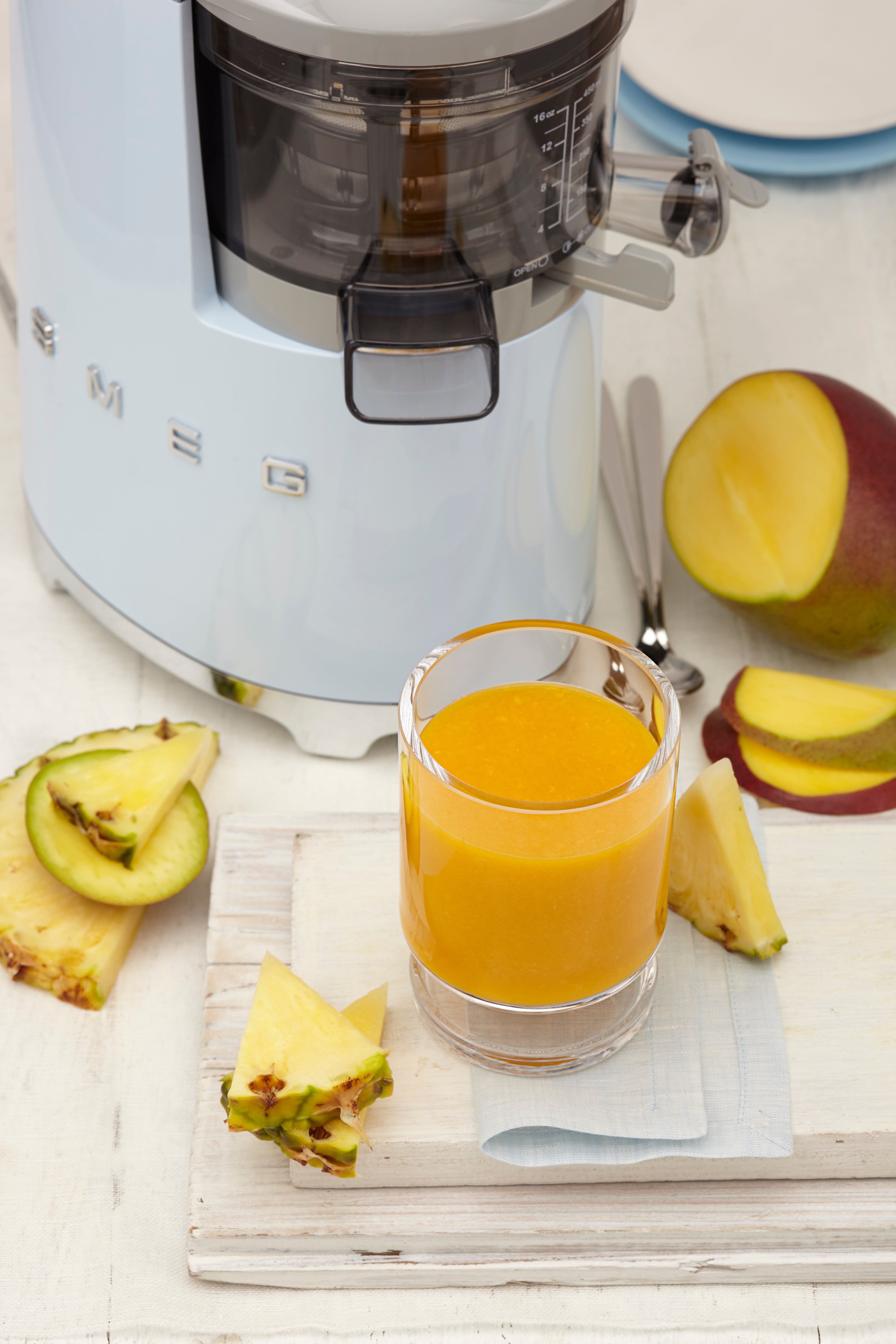 SMEG x D&G Slow Juicer (Sicily My Love)
