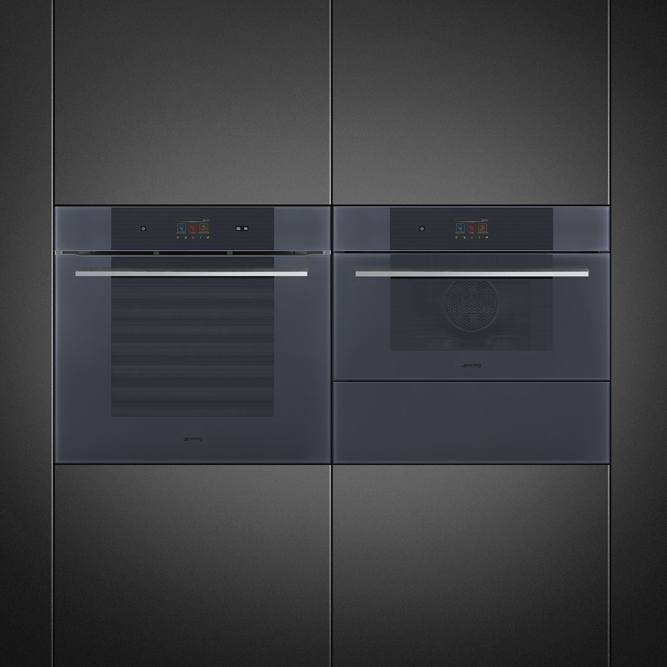 SMEG 30"  Full Size Oven with Self Clean, Touch Control, Neptune Gray